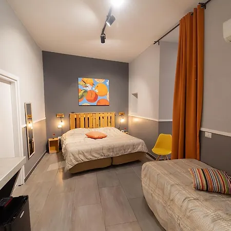 Le 4 Stagioni Dante H Centro, By Clapa Group Gasthuis