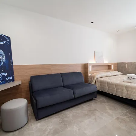 Gasthuis Le 4 Stagioni Dante H Centro, By Clapa Group Napels